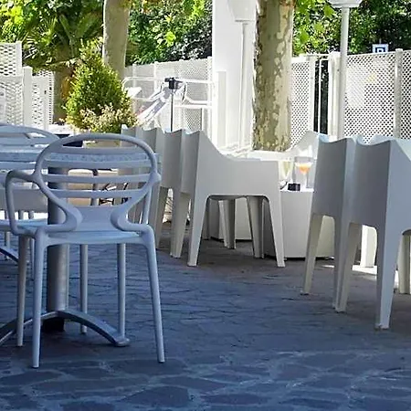 Hotel Daniel 3*