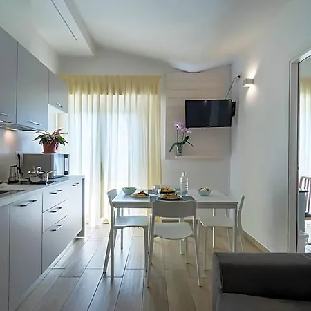 Daniel Hotel 3*